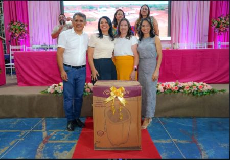 Prefeitura de João Costa celebra Dia das Mães com evento especial e entrega de prêmios.